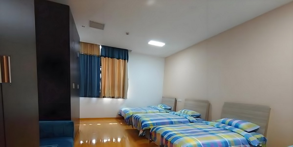 鸾色天骄